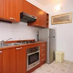 Apartman By The Sea Brna - Korcula - 9159 Smokvica (Korcula)